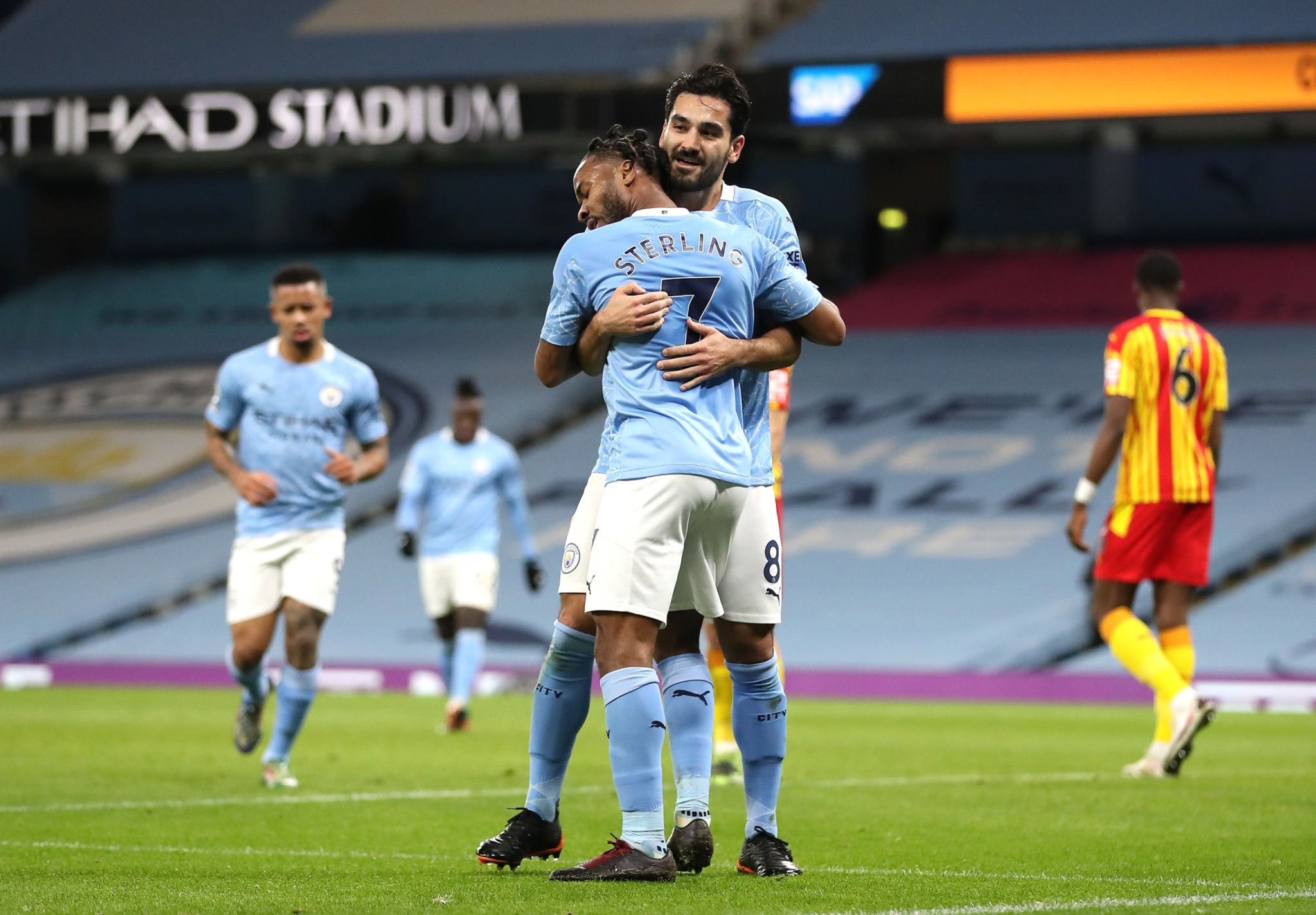 组织严密 组织严密