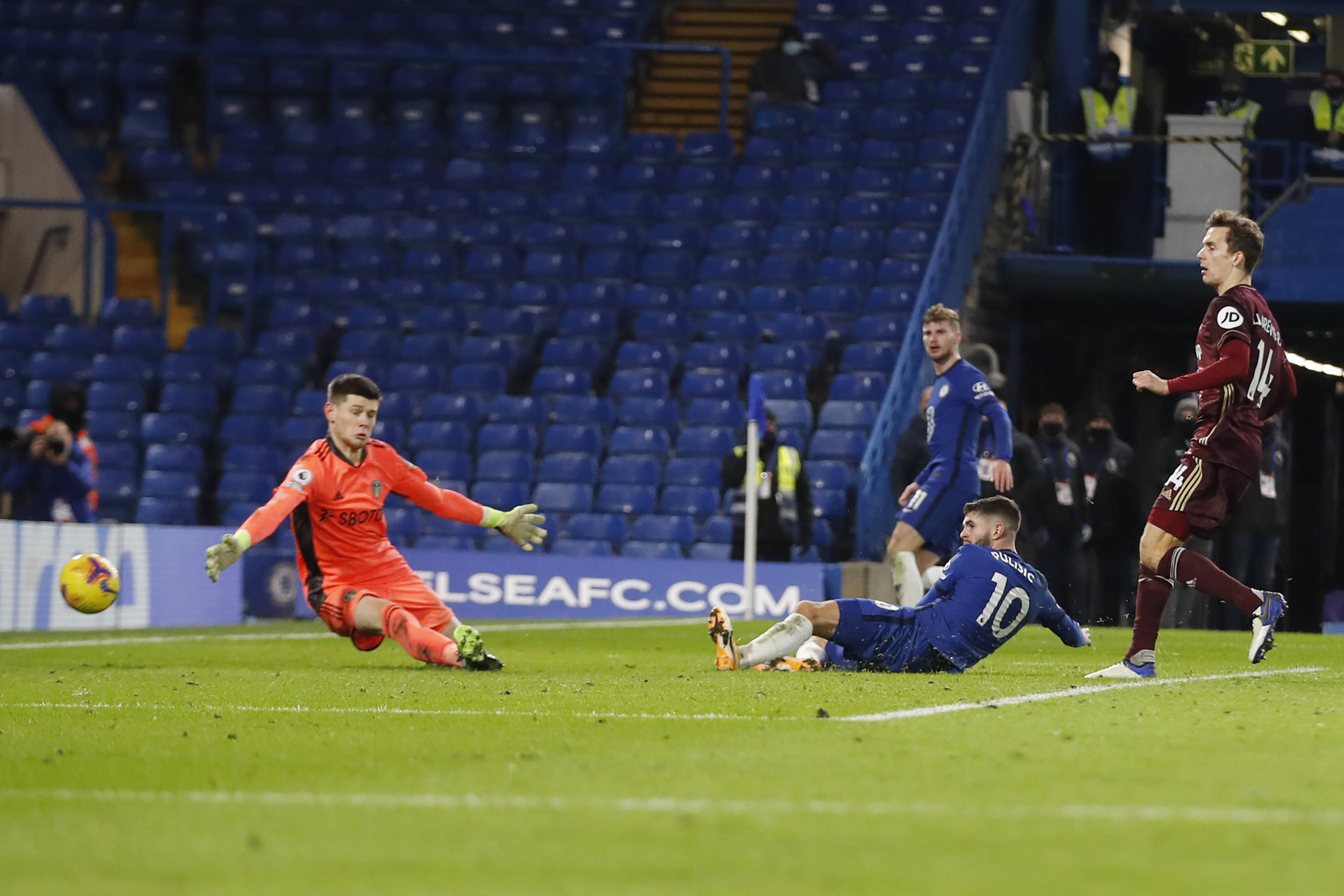 教练组需要 教练组需要